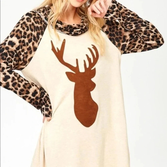 NWT Boutique leopard Animal print reindeer buck deer tunic cowl neck plus sz - Picture 2 of 11